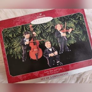 THREE STOOGES - 1998 HALLMARK CHRISTMAS KEEPSAKE ORNAMENTS "MUSICIANS"